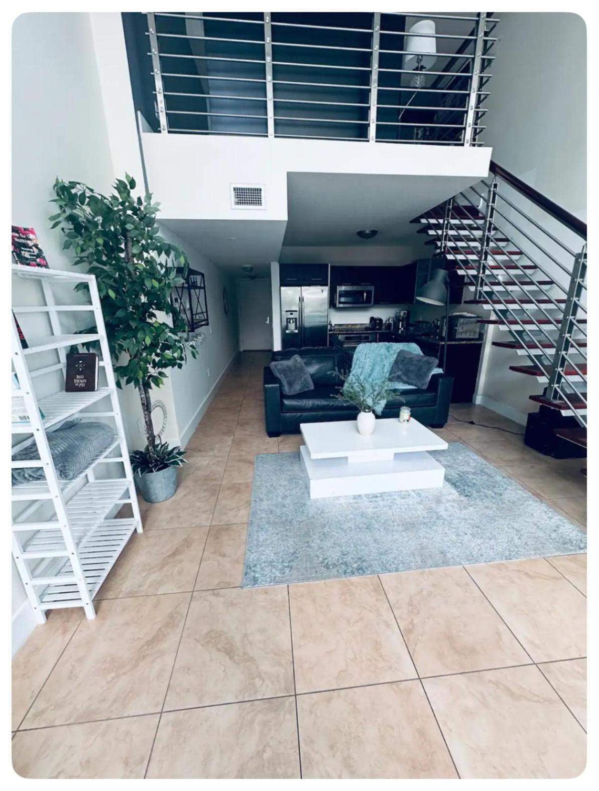 2 Story Loft Downtown Miami Apartment ภายนอก รูปภาพ